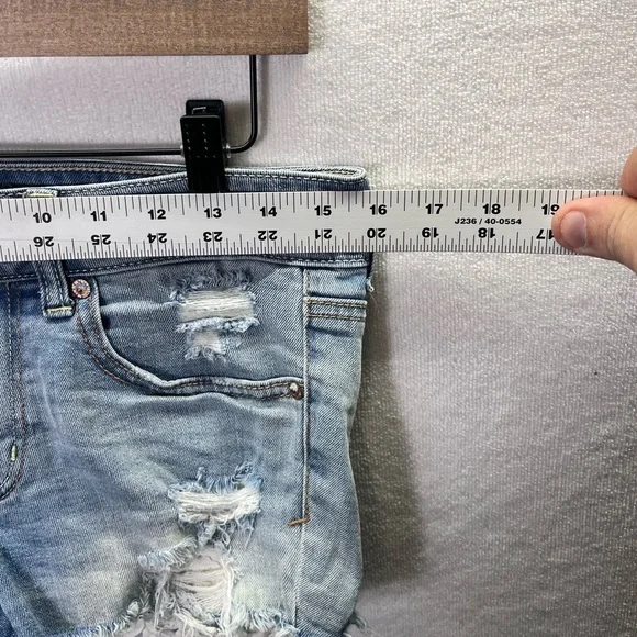 American Eagle Distressed Shortie Shorts Womens 6 Stretch Blue Denim Cute 2367 - Picture 4 of 8
